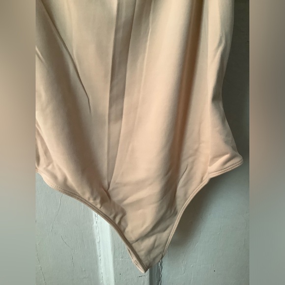 Babaton Ladies Bodysuit - Picture 2 of 7